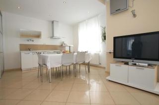 Apartment Katarina with sea view - Baška - 8