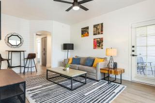 2BR CozySuites at Kierland Commons with pool #03 - Scottsdale - 9