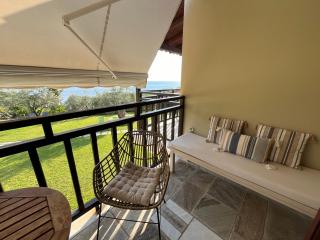 Olive Tree Bay - Lefokastro - 1