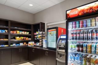 Holiday Inn & Suites Albuquerque Airport by IHG - 6