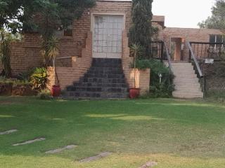 morning sun guesthouse - Hartswater - 2
