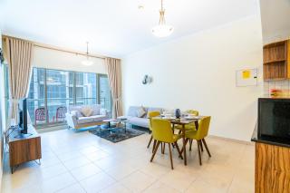RH - Best location, 01 BR Spacious, walk to burj - Dubai - 9