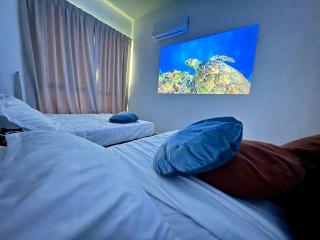 MARVEL Universe Retreat - Infinity Pool, Ps5, Private-Cinema with Pool-view Balcony - M4 - Bukit Mertajam - 2