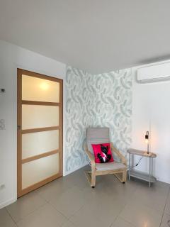 Au calme dans la campagne Aixoise, entouré de cyprès - 3