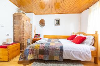 Casa Nan cu Terasa - Castelul Bran - 1