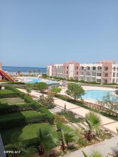 Oyster Bay Beach Resort - 8