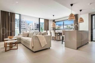 Lovely view with private jacuzzi & terrace, pool and parking by REMS - Fuengirola - 9