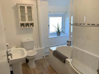Cosy Flat in Cirencester - - 2