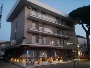 HOTEL VENUS - Bellaria-Igea Marina - 0