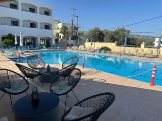 Sunset Paradise Resort - Adelianos Kampos - 9