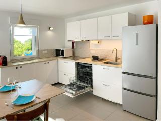 Au calme dans la campagne Aixoise, entouré de cyprès - 6