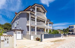 Nice Apartment In Medulin With Kitchen - Medulin - 8