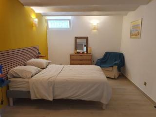 T2 neuf, RDJ dans villa sous les pins, port Carry, jardin terrasse indépendants - Carry-le-Rouet - 3