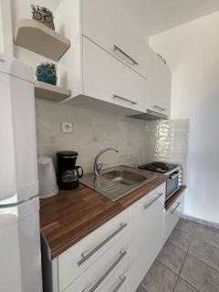 Starry Coast Apartments - Nea Potidaea - 6