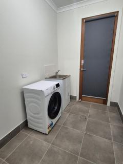 Holiday home- Brand new home in beautiful location - 6