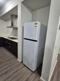 Holiday home- Brand new home in beautiful location - 4
