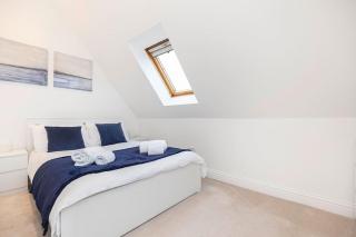 VIEWPOINT 3 by BOURNECOAST - A Clifftop Apartment with Captivating Sea Views and Balcony - FM6184 - Bournemouth - 9