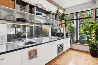 Jan Juc Garden Sanctuary Steps from the Surf - 1