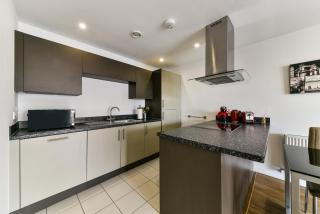 Incredible 2 bed, 2 bath flat in Canary wharf - Londen - 7