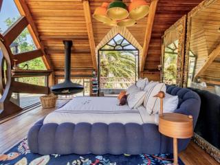 Extraordinary Barn Loft at Animal Sanctuary - Franschhoek - 9