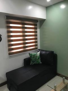Loft Style Condo Unit in Makati with Netflix WIFI - 2
