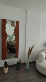 Luxurious 2 bedroom modern garden apartment Available ensuite private bedroom or whole flat privately - 4