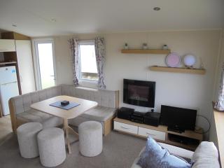 Kingfisher Seasons II 8 Berth Close to site entrance - Ingoldmells - 7
