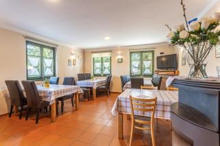 Houda Bouda - Penzion & Apartmány - Boží Dar - 1