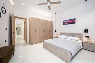 The Saltwater Suite 1Min Beach - 7