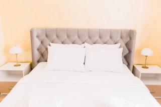 Central White Apartment - Satu Mare - 1