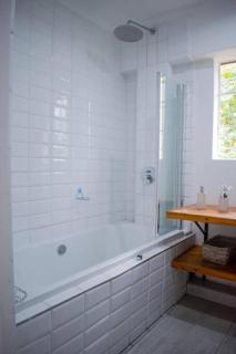 2 Bedroom Apartment with Modern Finishes Hill Tud Stays - Pietermaritzburg - 7