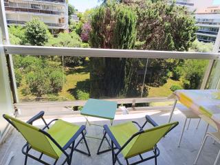 logement climatisé à Juan les Pins dans résidence avec piscine - Juan-les-Pins - 0