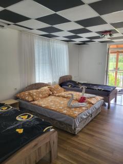 Napsugár vendégház - Tiszaújváros - 7