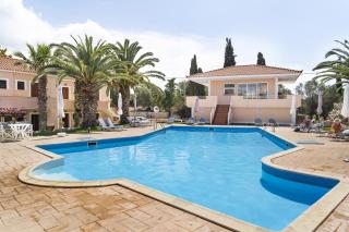 Helena Inn Kefalonia - 0