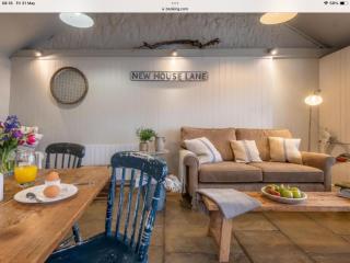 The Old Candle Shop - 4