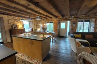 Gîte 8 pers avec jacuzzi et jardin Aurillac - Arpajon-sur-Cère - 8