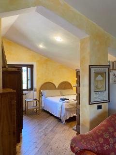 Corelli & Company Rose Musica e Libri - 1