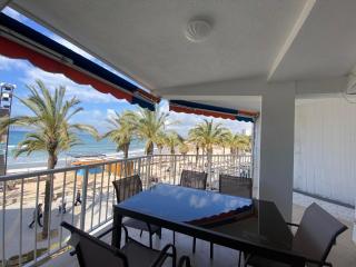 TarracoHomes, Apartamento Rosa Salou con Terraza y Vistas a la Playa - Salou - 8