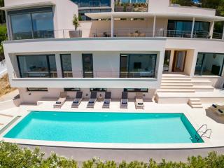 Villa in Ibiza Town sleeps 10 - Villa Vue - 4