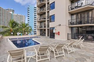 Exceptionally Located - Honolulu - 6