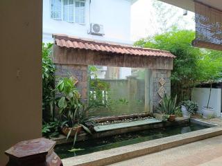 Omar Little Palace - 4 Bedroom Homestay Seremban - 2
