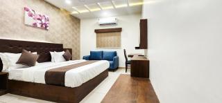 Hotel Nova Shapar - - 1