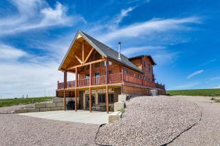Peaceful Wyoming Cabin with Spacious Deck and Wet Bar! - Sundance - 9