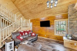 Peaceful Wyoming Cabin with Spacious Deck and Wet Bar! - Sundance - 7