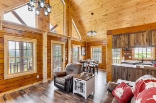 Peaceful Wyoming Cabin with Spacious Deck and Wet Bar! - Sundance - 5