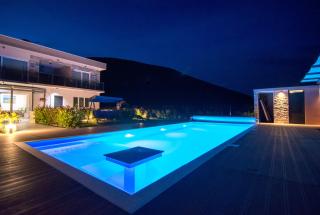 Villa Sky D 9&1 with tennis court and heated pool - Omiš - 1