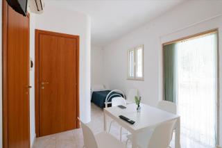 Residence Lido dei Pini - 4