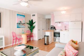 Beach-Pool-Private Balcony - Tybee Island - 0
