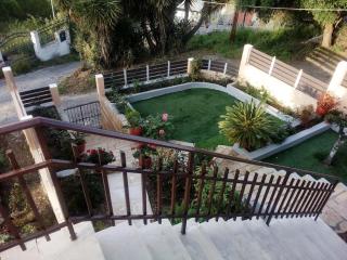 Anna's First floor apartment - Perama - 6