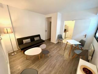 Spacieux duplex parisien rénové, proche Tour Eiffel - París - 0